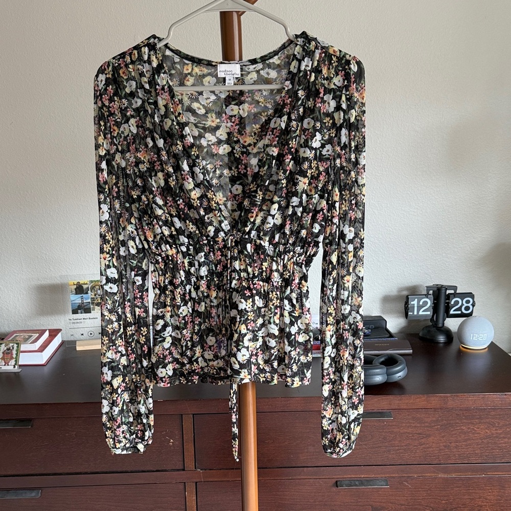 Madison & Berkeley Floral V-Neck Wrap Blouse - Black, Pink, White